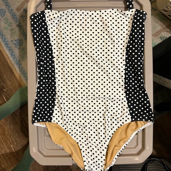 DownEast for ModCloth Darling Black and White Polka Dot One-piece swimsuit - Picture 3 of 6